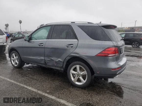 ✅ 2019 Mercedes-Benz GLE 400 • VIN: 4JGDA5GB4KB209604 • Lot: 35997693. Wystawiony na Copart z przebiegiem 24 166 mil. Bezpłatny archiwum sprzedaży aukcyjnych z USA i szczegółowy raport historii pojazdu na DreamBid. Zdjęcie 2.