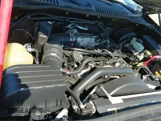 ✅ 2004 Mercury Mountaineer Convenience • VIN: 4M2DU86W54ZJ41593 • Lot: 43054975. Wystawiony na IAAI z przebiegiem 164 020 mil. Bezpłatny archiwum sprzedaży aukcyjnych z USA i szczegółowy raport historii pojazdu na DreamBid. Zdjęcie 19.