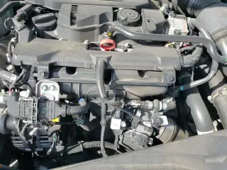 ✅ 2024 Kia K5 GT-Line • VIN: 5XXG64J22RG249108 • Lot: 84019165. Listed on Copart with 48,016 mi. Free auction sales archive from the USA and detailed vehicle history report at DreamBid. Image 13.