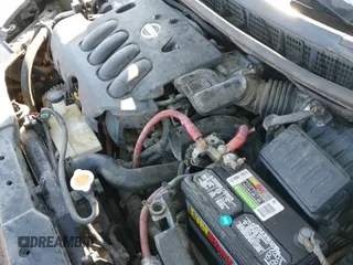 ✅ 2008 Nissan Versa SL • VIN: 3N1BC13E28L399783 • Lot: 41326142. Listed on IAAI with 189,018 mi. Free auction sales archive from the USA and detailed vehicle history report at DreamBid. Image 12.