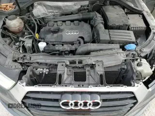 ✅ 2018 Audi Q3 Premium • VIN: WA1BCCFS2JR024334 • Lot: 91191785. Wystawiony na Copart z przebiegiem 82 722 mil. Bezpłatny archiwum sprzedaży aukcyjnych z USA i szczegółowy raport historii pojazdu na DreamBid. Zdjęcie 14.