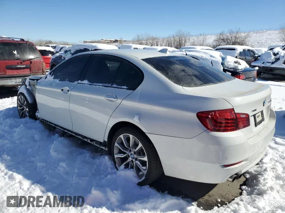 ✅ 2016 BMW 5 Series 528i xDrive • VIN: WBA5A7C50GG145606 • Lot: 41327923. Wystawiony na Copart z przebiegiem 74 759 mil. Bezpłatny archiwum sprzedaży aukcyjnych z USA i szczegółowy raport historii pojazdu na DreamBid. Zdjęcie 2.