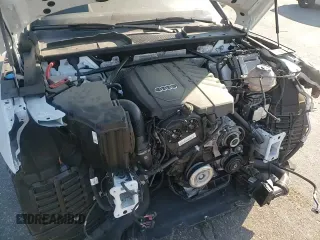 ✅ 2024 Audi Q5 Premium • VIN: WA1ABAFYXR2026313 • Lot: 65911005. Wystawiony na Copart z przebiegiem 13 862 mil. Bezpłatny archiwum sprzedaży aukcyjnych z USA i szczegółowy raport historii pojazdu na DreamBid. Zdjęcie 14.