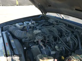 ✅ 2001 Ford Explorer Sport Trac • VIN: 1FMZU67E81UC23005 • Лот: 43107422. Опубликован ранее на IAAI с пробегом 178 085 миль. Бесплатный доступ к архиву аукционных продаж из США и подробный отчёт об истории автомобиля на DreamBid. Изображение 19.