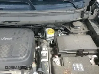 ✅ 2019 Jeep Cherokee Trailhawk Elite • VIN: 1C4PJMBN7KD437629 • Lot: 69325805. Listed on Copart with 93,821 mi. Free auction sales archive from the USA and detailed vehicle history report at DreamBid. Image 14.