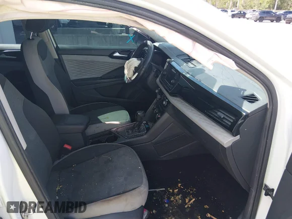 ✅ 2023 Volkswagen Taos S • VIN: 3VVCX7B26PM328631 • Lot: 44594272. Wystawiony na IAAI z przebiegiem 40 771 mil. Bezpłatny archiwum sprzedaży aukcyjnych z USA i szczegółowy raport historii pojazdu na DreamBid. Zdjęcie 5.