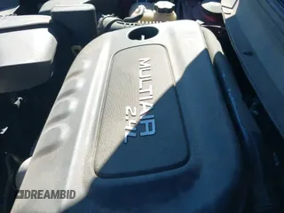 ✅ 2016 Jeep Cherokee Latitude • VIN: 1C4PJMCB7GW338115 • Lot: 43449148. Wystawiony na IAAI z przebiegiem 137 722 mil. Bezpłatny archiwum sprzedaży aukcyjnych z USA i szczegółowy raport historii pojazdu na DreamBid. Zdjęcie 19.