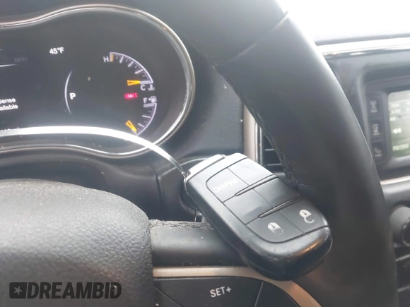 ✅ 2017 Jeep Grand Cherokee Altitude • VIN: 1C4RJFAG8HC844123 • Lot: 44980188. Wystawiony na IAAI z przebiegiem 69 116 mil. Bezpłatny archiwum sprzedaży aukcyjnych z USA i szczegółowy raport historii pojazdu na DreamBid. Zdjęcie 11.