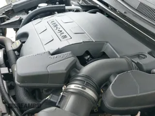 ✅ 2013 Lincoln MKS • VIN: 1LNHL9EK8DG618023 • Lot: 42959218. Wystawiony na IAAI z przebiegiem 113 057 mil. Bezpłatny archiwum sprzedaży aukcyjnych z USA i szczegółowy raport historii pojazdu na DreamBid. Zdjęcie 19.