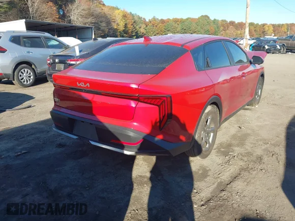 ✅ 2025 Kia K4 LXS • VIN: 3KPFT4DE9SE155607 • Lot: 43510670. Wystawiony na IAAI z przebiegiem 2 652 mil. Bezpłatny archiwum sprzedaży aukcyjnych z USA i szczegółowy raport historii pojazdu na DreamBid. Zdjęcie 4.