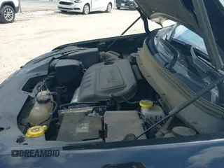 ✅ 2019 Jeep Cherokee Latitude Plus • VIN: 1C4PJLLB1KD344636 • Lot: 42395696. Listed on IAAI with 117,076 mi. Free auction sales archive from the USA and detailed vehicle history report at DreamBid. Image 19.