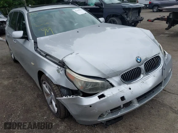 ✅ 2007 BMW 5 Series 530xi • VIN: WBANN735X7CN05010 • Lot: 45182596. Listed on IAAI with 177,949 mi. Free auction sales archive from the USA and detailed vehicle history report at DreamBid. Image 6.