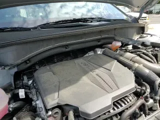 ✅ 2024 Kia Sorento X-Line SX Prestige • VIN: 5XYRKDJF2RG261181 • Lot: 63414455. Listed on Copart with 15,405 mi. Free auction sales archive from the USA and detailed vehicle history report at DreamBid. Image 17.