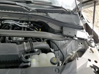 ✅ 2024 Lincoln Aviator Reserve • VIN: 5LM5J7WC5RGL02846 • Lot: 82616975. Wystawiony na Copart z przebiegiem 20 298 mil. Bezpłatny archiwum sprzedaży aukcyjnych z USA i szczegółowy raport historii pojazdu na DreamBid. Zdjęcie 15.