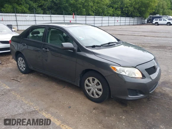 ✅ 2010 Toyota Corolla LE • VIN: JTDBU4EE4AJ079712 • Lot: 45464129. Wystawiony na IAAI z przebiegiem 189 041 mil. Bezpłatny archiwum sprzedaży aukcyjnych z USA i szczegółowy raport historii pojazdu na DreamBid. Zdjęcie 1.