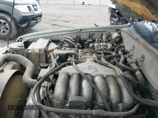 ✅ 2000 Toyota 4Runner Limited • VIN: JT3GN87R3Y0143396 • Lot: 43291550. Listed on IAAI with 214,828 mi. Free auction sales archive from the USA and detailed vehicle history report at DreamBid. Image 15.