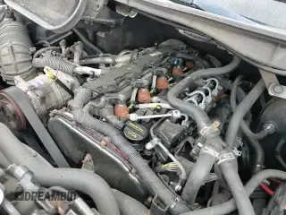 ✅ 2017 Ford Transit • VIN: 1FTBW2XV5HKA01746 • Лот: 60536565. Опубликован ранее на Copart с пробегом 123 948 миль. Бесплатный доступ к архиву аукционных продаж из США и подробный отчёт об истории автомобиля на DreamBid. Изображение 14.