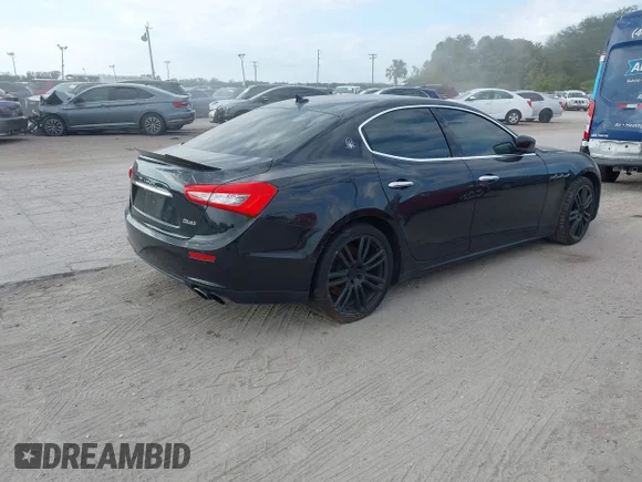 ✅ 2015 Maserati Ghibli • VIN: ZAM57XSA8F1130445 • Lot: 41521675. Wystawiony na IAAI z przebiegiem 128 391 mil. Bezpłatny archiwum sprzedaży aukcyjnych z USA i szczegółowy raport historii pojazdu na DreamBid. Zdjęcie 4.