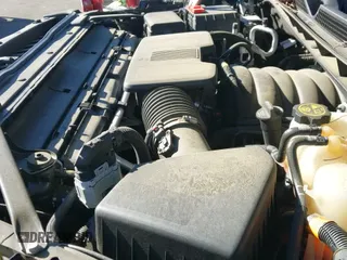 ✅ 2022 Chevrolet Silverado 1500 LT Trail Boss • VIN: 3GCUDFEDXNG674244 • Lot: 43377821. Wystawiony na IAAI z przebiegiem 32 833 mil. Bezpłatny archiwum sprzedaży aukcyjnych z USA i szczegółowy raport historii pojazdu na DreamBid. Zdjęcie 21.