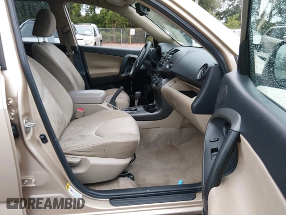 ✅ 2011 Toyota RAV4 • VIN: 2T3ZF4DVXBW069604 • Lot: 44160688. Wystawiony na IAAI z przebiegiem 150 138 mil. Bezpłatny archiwum sprzedaży aukcyjnych z USA i szczegółowy raport historii pojazdu na DreamBid. Zdjęcie 5.