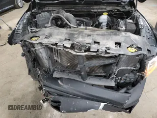 ✅ 2021 Ram 1500 Warlock • VIN: 1C6RR7LT6MS528302 • Lot: 90498045. Wystawiony na Copart z przebiegiem 84 316 mil. Bezpłatny archiwum sprzedaży aukcyjnych z USA i szczegółowy raport historii pojazdu na DreamBid. Zdjęcie 13.