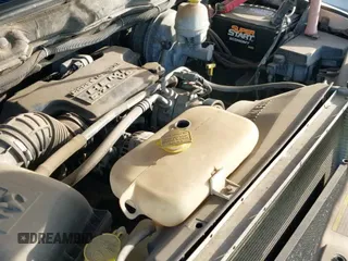 ✅ 2004 Dodge 2500 ST • VIN: 3D7KA28D24G192313 • Lot: 40711933. Wystawiony na IAAI z przebiegiem 213 496 mil. Bezpłatny archiwum sprzedaży aukcyjnych z USA i szczegółowy raport historii pojazdu na DreamBid. Zdjęcie 19.