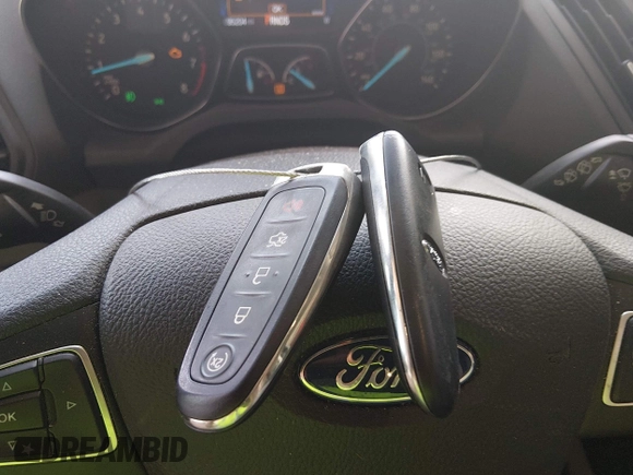 ✅ 2019 Ford Escape SE • VIN: 1FMCU0GD9KUA31264 • Лот: 45190894. Опубликован ранее на IAAI с пробегом 95 204 миль. Бесплатный доступ к архиву аукционных продаж из США и подробный отчёт об истории автомобиля на DreamBid. Изображение 11.