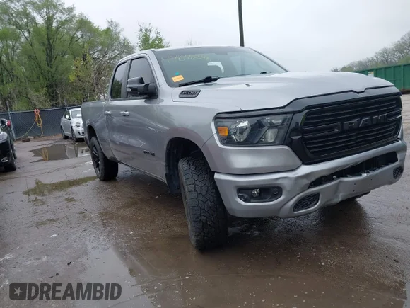 ✅ 2021 Ram 1500 Big Horn • VIN: 1C6SRFBT1MN782415 • Лот: 44841298. Опубликован ранее на IAAI с пробегом 83 018 миль. Бесплатный доступ к архиву аукционных продаж из США и подробный отчёт об истории автомобиля на DreamBid. Изображение 1.