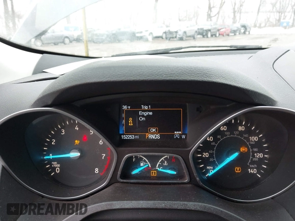 ✅ 2017 Ford Escape SE • VIN: 1FMCU0G9XHUA69686 • Lot: 44315377. Wystawiony na IAAI z przebiegiem 152 253 mil. Bezpłatny archiwum sprzedaży aukcyjnych z USA i szczegółowy raport historii pojazdu na DreamBid. Zdjęcie 7.