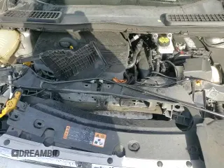 ✅ 2018 Ford Escape SEL • VIN: 1FMCU9HD4JUA66246 • Lot: 85299725. Listed on Copart with 141,347 mi. Free auction sales archive from the USA and detailed vehicle history report at DreamBid. Image 15.