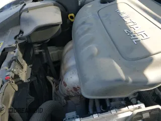 ✅ 2014 Jeep Cherokee Latitude • VIN: 1C4PJMCB5EW185733 • Lot: 43488553. Wystawiony na IAAI z przebiegiem 173 867 mil. Bezpłatny archiwum sprzedaży aukcyjnych z USA i szczegółowy raport historii pojazdu na DreamBid. Zdjęcie 13.