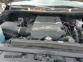 ✅ 2019 Toyota Tundra SR • VIN: 5TFRM5F1XKX144822 • Lot: 51920165. Wystawiony na Copart z przebiegiem 68 820 mil. Bezpłatny archiwum sprzedaży aukcyjnych z USA i szczegółowy raport historii pojazdu na DreamBid. Zdjęcie 13.