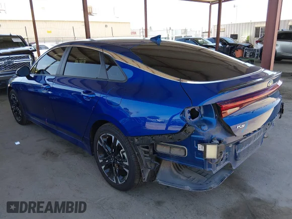 ✅ 2021 Kia K5 GT-Line • VIN: 5XXG64J29MG065227 • Lot: 45378397. Wystawiony na IAAI z przebiegiem 58 397 mil. Bezpłatny archiwum sprzedaży aukcyjnych z USA i szczegółowy raport historii pojazdu na DreamBid. Zdjęcie 3.
