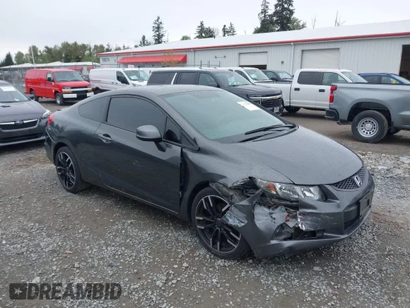 ✅ 2013 Honda Civic LX • VIN: 2HGFG3B51DH521456 • Lot: 45111010. Wystawiony na IAAI z przebiegiem 208 470 mil. Bezpłatny archiwum sprzedaży aukcyjnych z USA i szczegółowy raport historii pojazdu na DreamBid. Zdjęcie 1.
