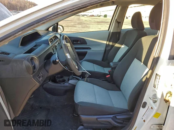 ✅ 2013 Toyota Prius Two • VIN: JTDKDTB39D1529954 • Lot: 72698035. Wystawiony na Copart z przebiegiem 136 451 mil. Bezpłatny archiwum sprzedaży aukcyjnych z USA i szczegółowy raport historii pojazdu na DreamBid. Zdjęcie 7.