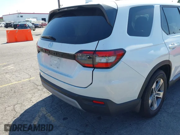 ✅ 2024 Honda Pilot EX-L • VIN: 5FNYG2H49RB012602 • Лот: 43236382. Опубліковано раніше на IAAI з пробігом 28 172 миль. Безкоштовний доступ до архіву аукціонних продажів зі США та докладний звіт про історію автомобіля на DreamBid. Зображення 4.