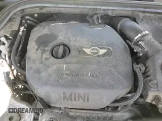 ✅ 2018 MINI Hardtop 4 Door Cooper • VIN: WMWXU1C59J2F79902 • Lot: 60544735. Listed on Copart with 74,057 mi. Free auction sales archive from the USA and detailed vehicle history report at DreamBid. Image 15.