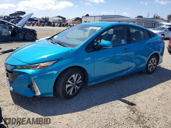 ✅ 2019 Toyota Prius Plus • VIN: JTDKARFP7K3114951 • Лот: 52567166. Опубліковано раніше на Copart з пробігом 188 152 миль. Безкоштовний доступ до архіву аукціонних продажів зі США та докладний звіт про історію автомобіля на DreamBid. Зображення 1.