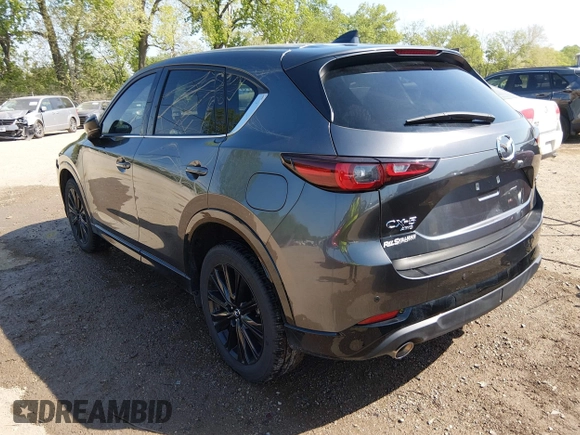 ✅ 2025 Mazda CX-5 Premium • VIN: JM3KFBDY7S0626318 • Lot: 44945699. Wystawiony na IAAI z przebiegiem 11 885 mil. Bezpłatny archiwum sprzedaży aukcyjnych z USA i szczegółowy raport historii pojazdu na DreamBid. Zdjęcie 3.