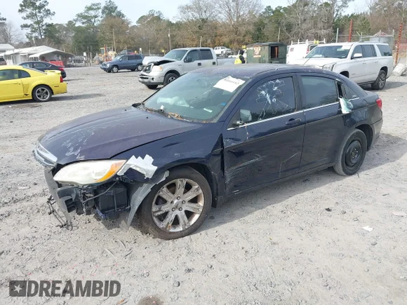 ✅ 2013 Chrysler 200 Touring • VIN: 1C3CCBBB7DN674481 • Lot: 44060085. Listed on IAAI with 193,666 mi. Free auction sales archive from the USA and detailed vehicle history report at DreamBid. Image 2.