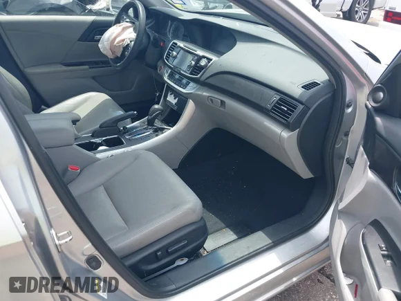 ✅ 2013 Honda Accord EX-L • VIN: 1HGCR3F83DA019418 • Lot: 43034586. Wystawiony na IAAI z przebiegiem 76 488 mil. Bezpłatny archiwum sprzedaży aukcyjnych z USA i szczegółowy raport historii pojazdu na DreamBid. Zdjęcie 5.