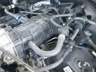 ✅ 2020 Ford Transit Cargo • VIN: 1FTYE1CG6LKA12617 • Lot: 39537785. Wystawiony na IAAI z przebiegiem 143 953 mil. Bezpłatny archiwum sprzedaży aukcyjnych z USA i szczegółowy raport historii pojazdu na DreamBid. Zdjęcie 18.