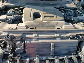 ✅ 2020 Land Rover Range Rover Sport HSE • VIN: SALWR2SU3LA878461 • Lot: 70891025. Listed on Copart with 39,629 mi. Free auction sales archive from the USA and detailed vehicle history report at DreamBid. Image 15.