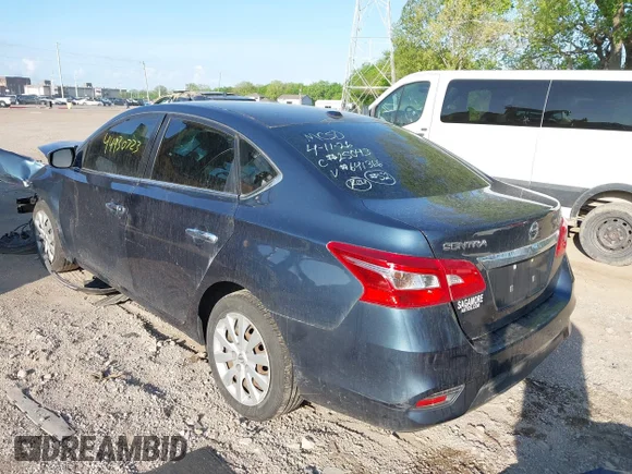 ✅ 2016 Nissan Sentra SR • VIN: 3N1AB7AP8GL641366 • Lot: 44930723. Wystawiony na IAAI z przebiegiem 164 972 mil. Bezpłatny archiwum sprzedaży aukcyjnych z USA i szczegółowy raport historii pojazdu na DreamBid. Zdjęcie 3.
