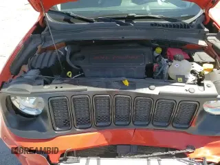 ✅ 2020 Jeep Renegade Altitude • VIN: ZACNJABB0LPL10538 • Lot: 61232655. Listed on Copart with 69,208 mi. Free auction sales archive from the USA and detailed vehicle history report at DreamBid. Image 16.