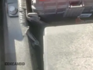 ✅ 2021 Chevrolet Silverado 1500 Custom • VIN: 1GCRWBEK5MZ312215 • Лот: 91799005. Опубликован ранее на Copart с пробегом 84 064 миль. Бесплатный доступ к архиву аукционных продаж из США и подробный отчёт об истории автомобиля на DreamBid. Изображение 15.