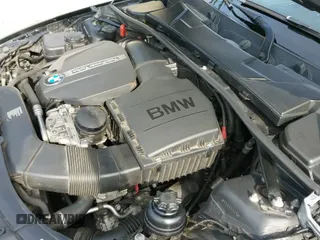 ✅ 2011 BMW 3 Series 335i xDrive • VIN: WBAPL5G56BNN22266 • Lot: 42444119. Listed on IAAI with 136,698 mi. Free auction sales archive from the USA and detailed vehicle history report at DreamBid. Image 20.