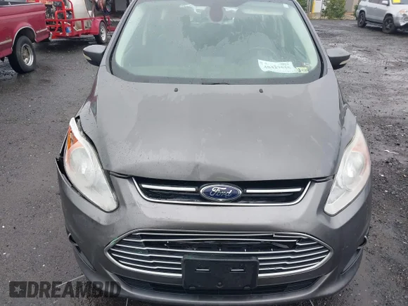 ✅ 2013 Ford C-Max SEL • VIN: 1FADP5BU7DL512424 • Lot: 40427535. Wystawiony na IAAI z przebiegiem 244 518 mil. Bezpłatny archiwum sprzedaży aukcyjnych z USA i szczegółowy raport historii pojazdu na DreamBid. Zdjęcie 6.
