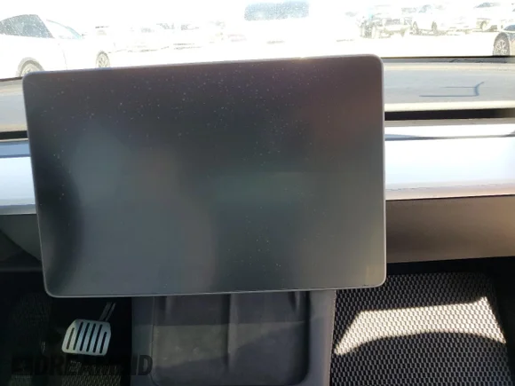 ✅ 2021 Tesla Model Y Long Range • VIN: 5YJYGDEE7MF246982 • Лот: 63905272. Опубликован ранее на Copart с пробегом Не указан. Бесплатный доступ к архиву аукционных продаж из США и подробный отчёт об истории автомобиля на DreamBid. Изображение 8.
