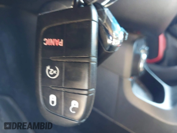 ✅ 2015 Jeep Renegade Trailhawk • VIN: ZACCJBCT8FPC44784 • Lot: 45328200. Listed on IAAI with 188,270 mi. Free auction sales archive from the USA and detailed vehicle history report at DreamBid. Image 11.